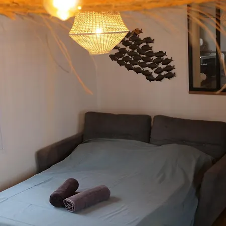 Appartement De Charme Pour Les Couples Avec Vue Mer
