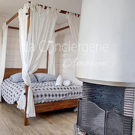 Appartement De Charme Pour Les Couples Avec Vue Mer